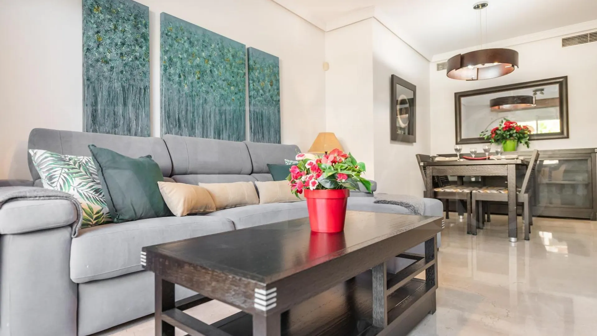 Seaside Stay With Large Terrace, Pool & Parking Rems Benalmadena