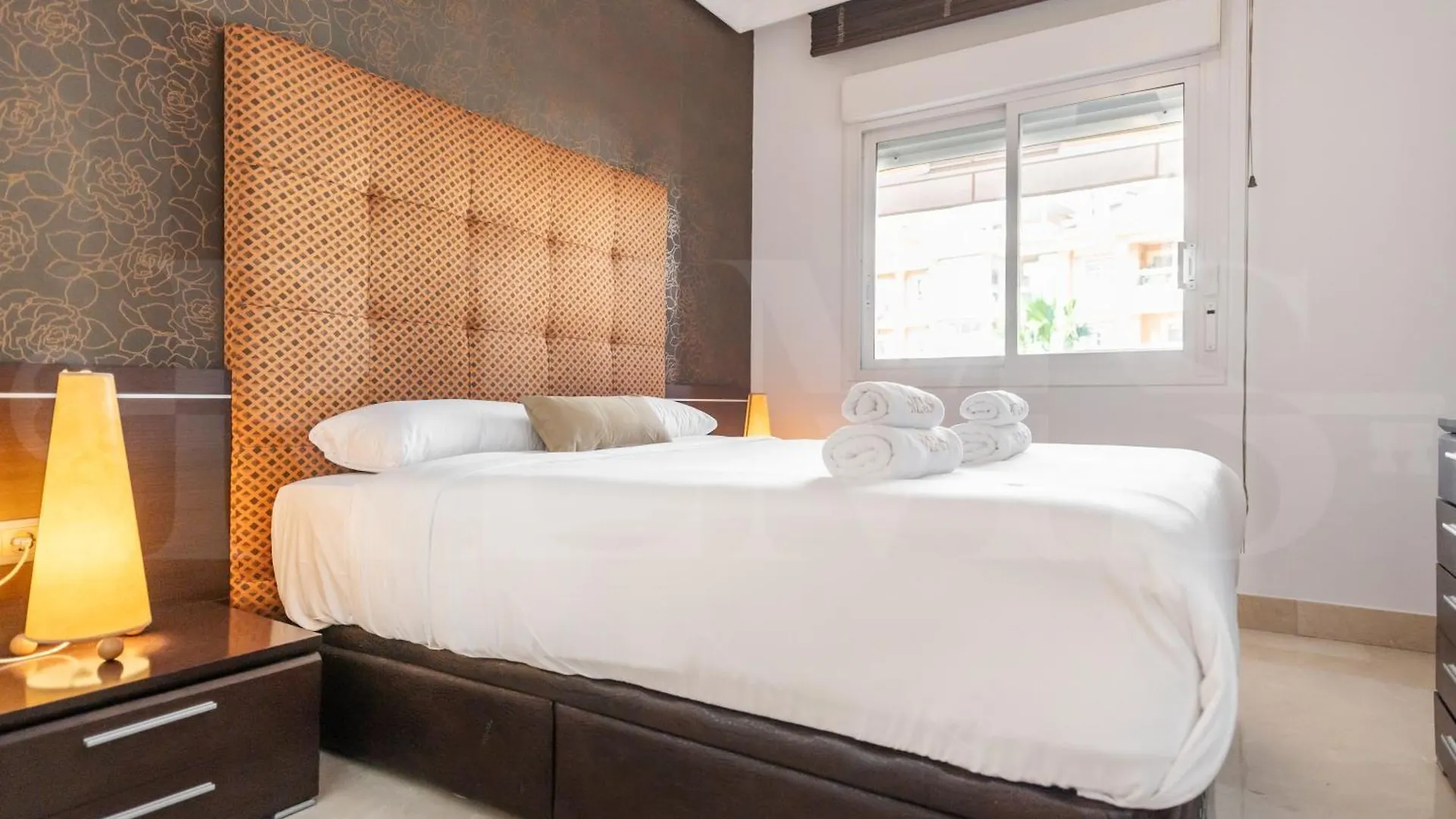 Seaside Stay With Large Terrace, Pool & Parking Rems Benalmadena Apartment