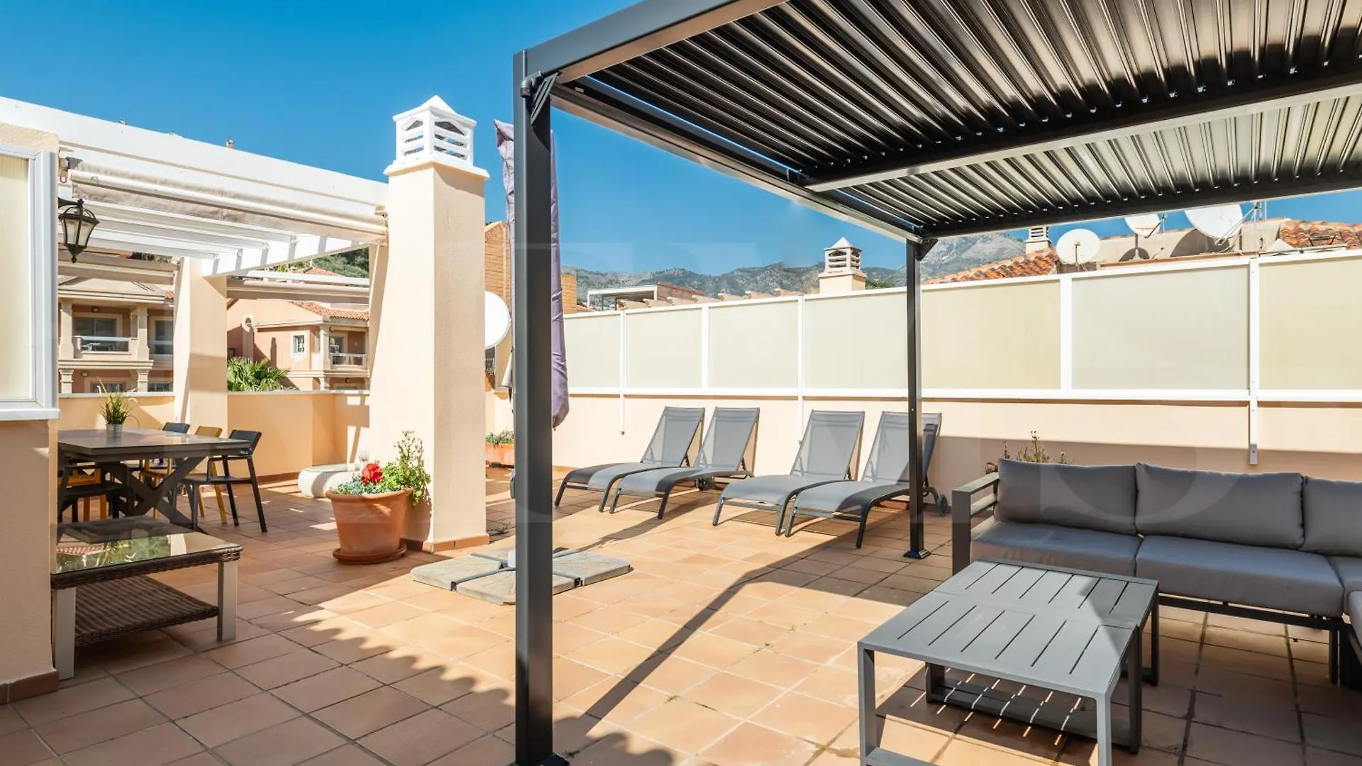 Seaside Stay With Large Terrace, Pool & Parking Rems Benalmadena 0*,